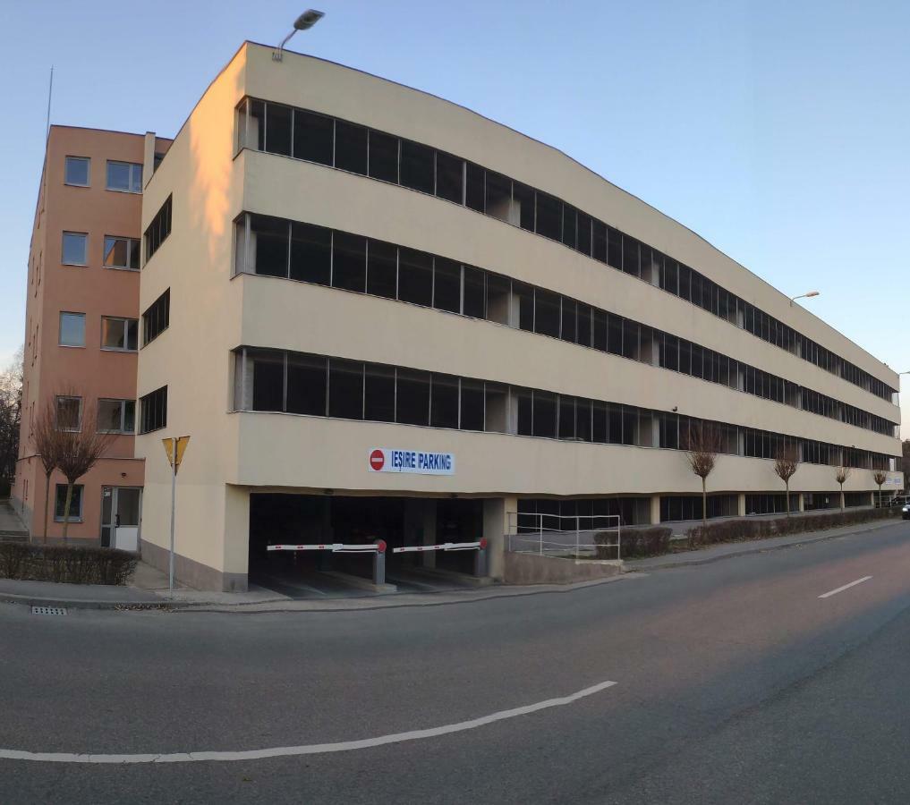 International Aparthotel - Free Parking 克卢日-纳波卡 外观 照片